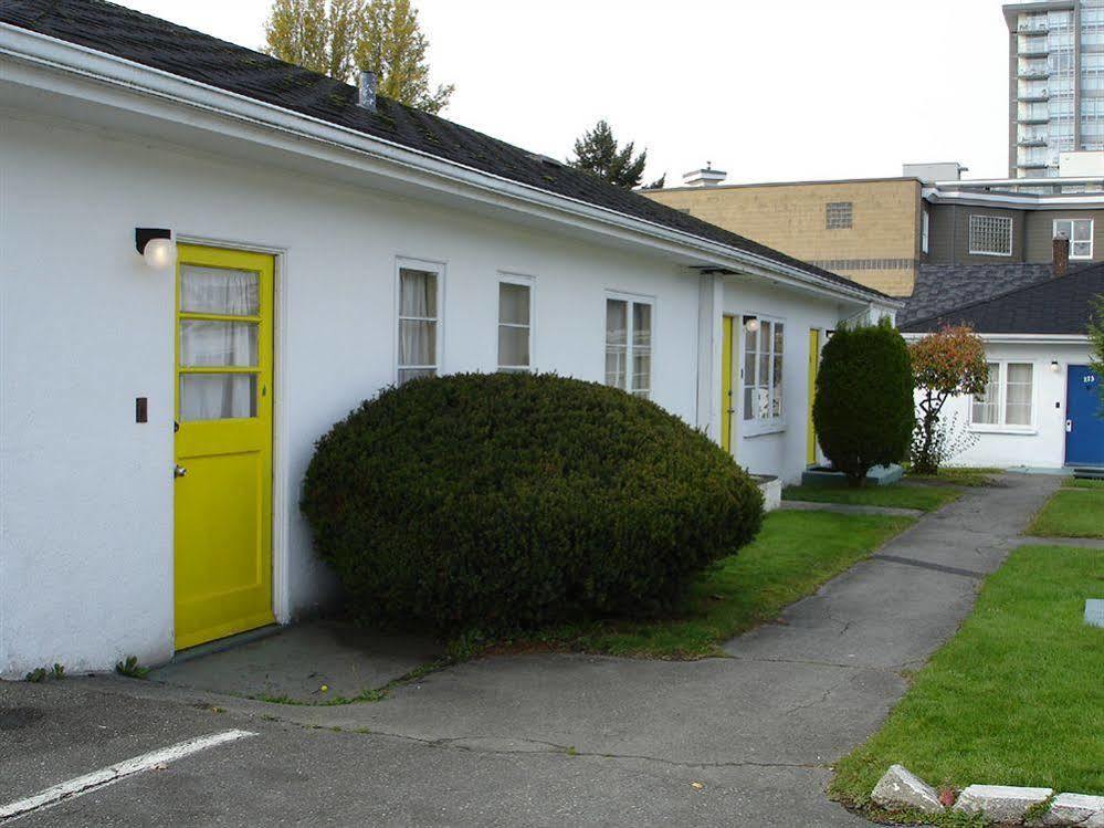 2400 Motel Vancouver Esterno foto